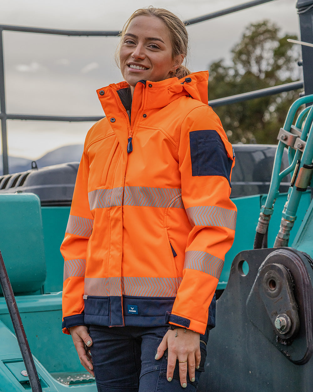 Ellis Hi-Vis Softshell in Fluoro Orange & Navy