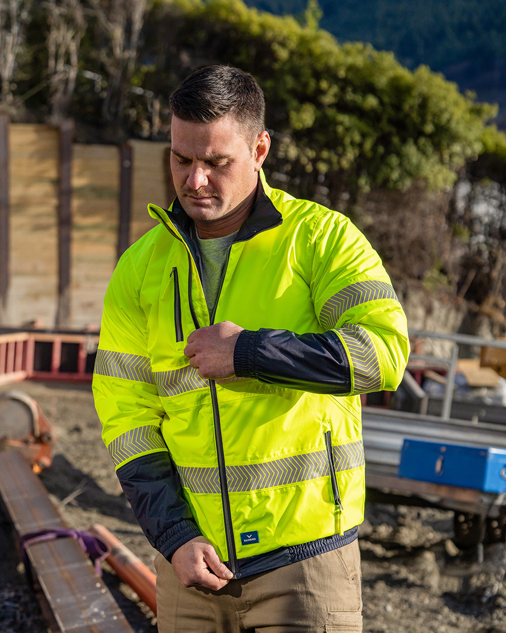 Cahill Hi-Vis Jacket in Fluoro Yellow & Navy