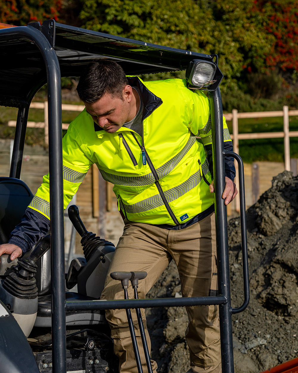 Cahill Hi-Vis Jacket in Fluoro Yellow & Navy