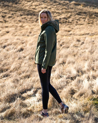 Ellis Softshell Coat in Beetle